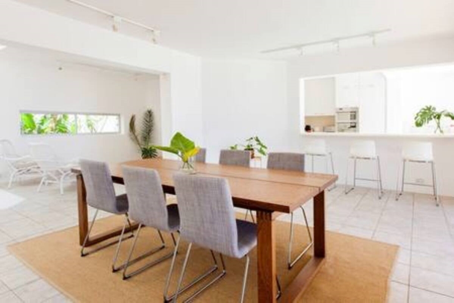 To Let 4 Bedroom Property for Rent in Bantry Bay Western Cape